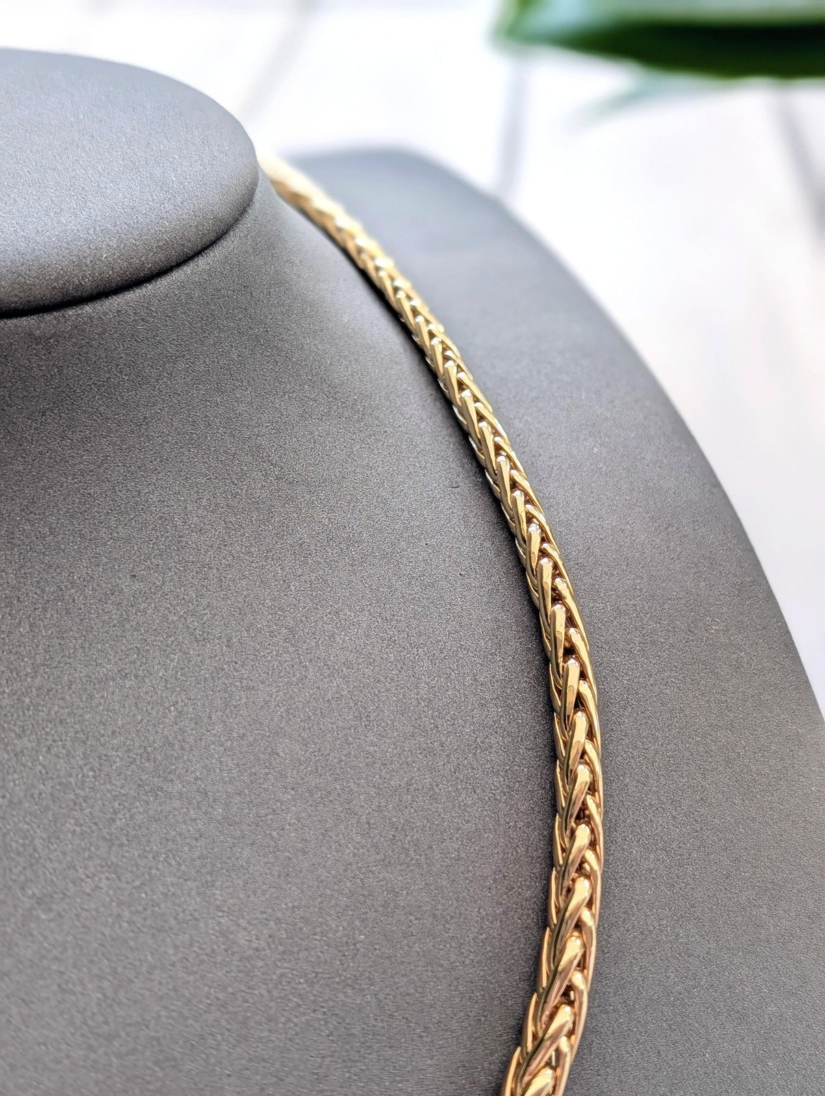 Graduated palm chain necklace in 750/000 (18K) Yellow Gold, 21.20g