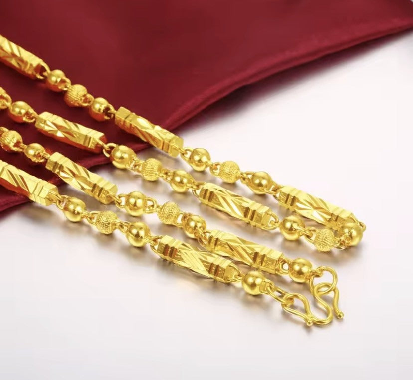 18-carat gold necklace