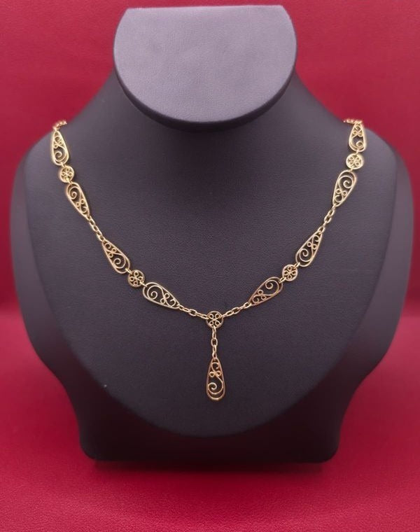 18K Yellow Gold Necklace