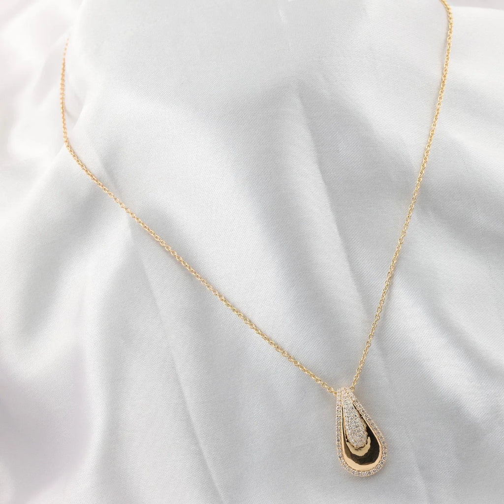 18K Solid Yellow Gold Chain Pendant With 0.48 Ct SI/H Natural Diamond