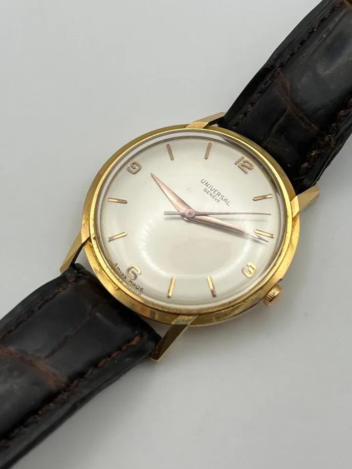 Universal Genève - 18k Yellow Gold Calatrava - Caliber 1005 - Vintage Mechanical Watch
