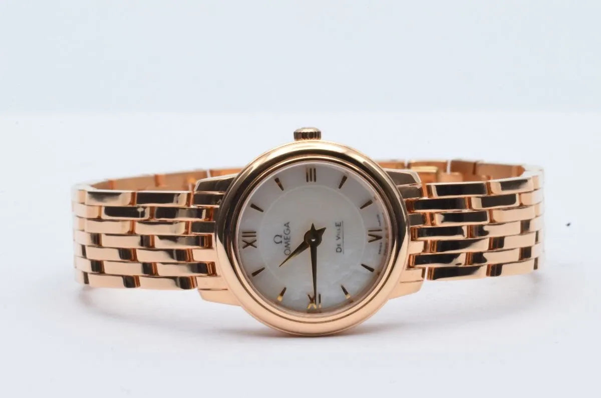 OMEGA DE VILLE PRESTIGE QUARTZ WOMEN'S RARE VINTAGE 27MM 18K GOLD 424.50.27