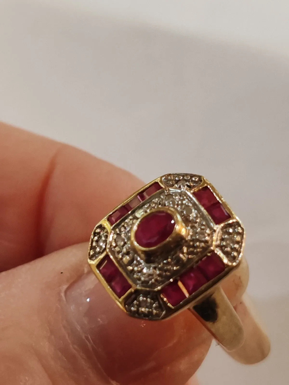 18K yellow gold rectangular ruby and diamond ring