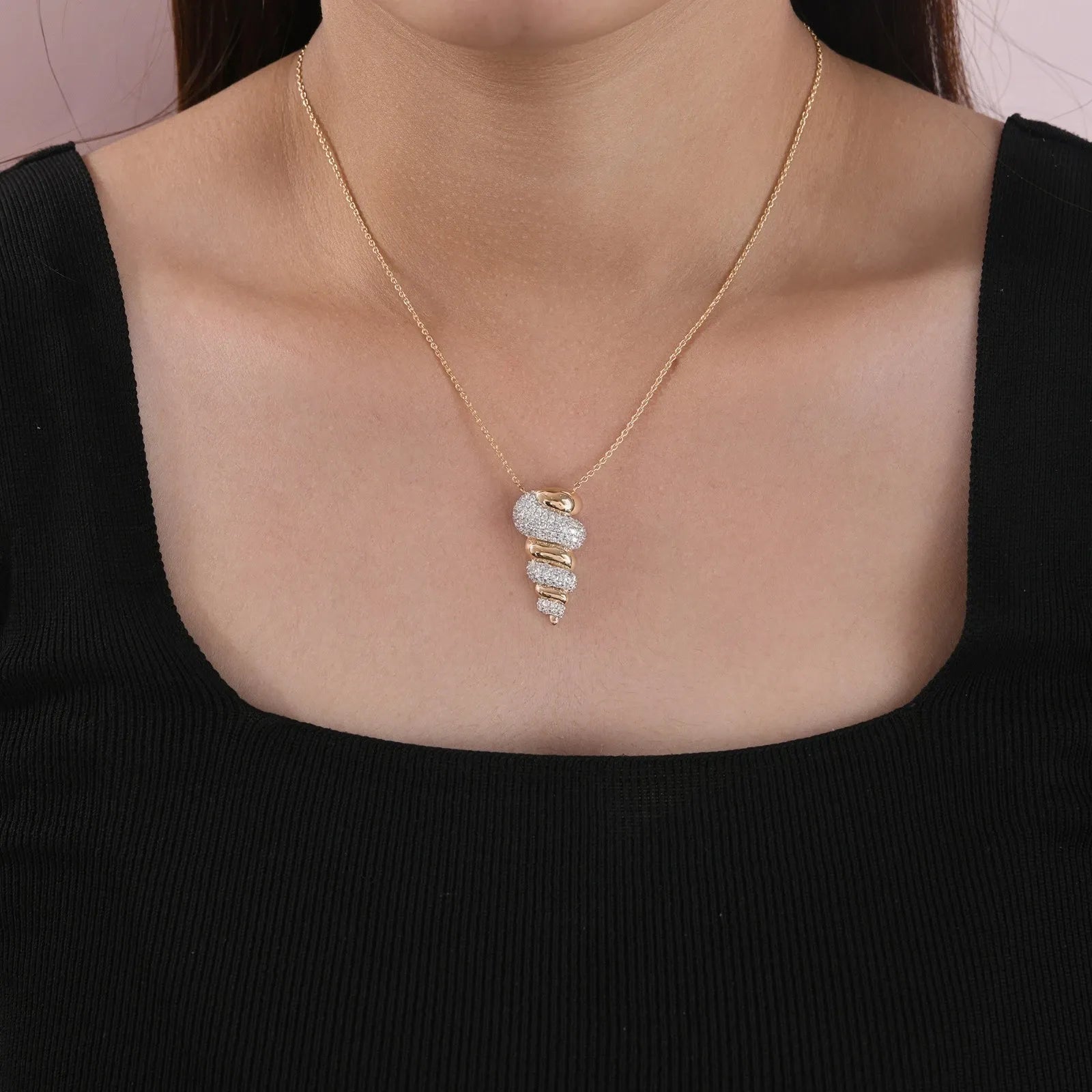 18K Solid Yellow Gold Necklace with 1.55 ct SI/H Diamond Pendant