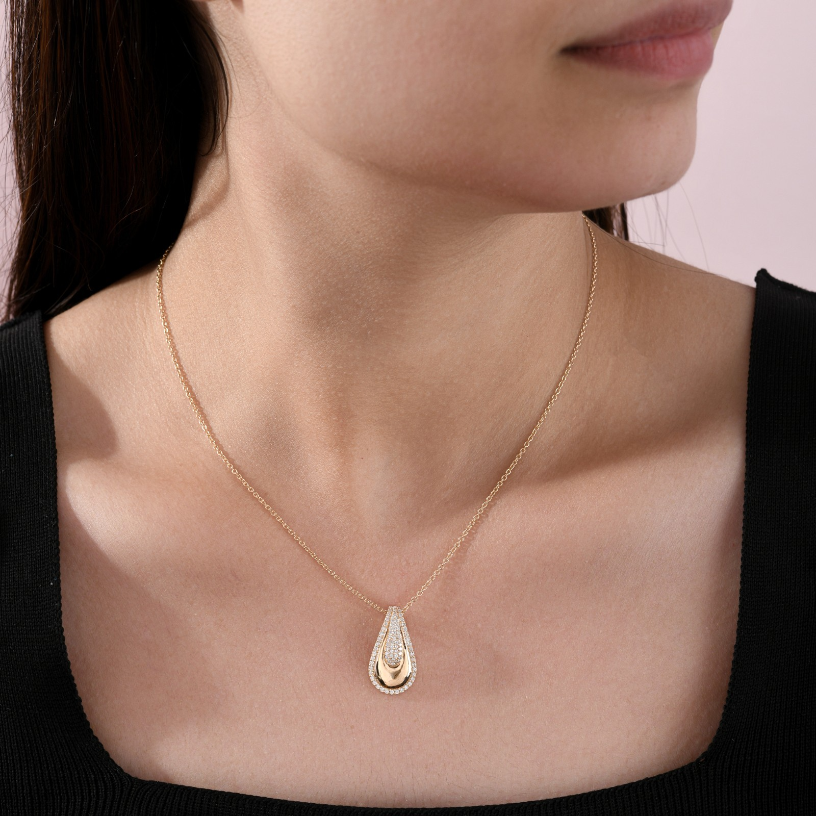 18K Solid Yellow Gold Chain Pendant With 0.48 Ct SI/H Natural Diamond