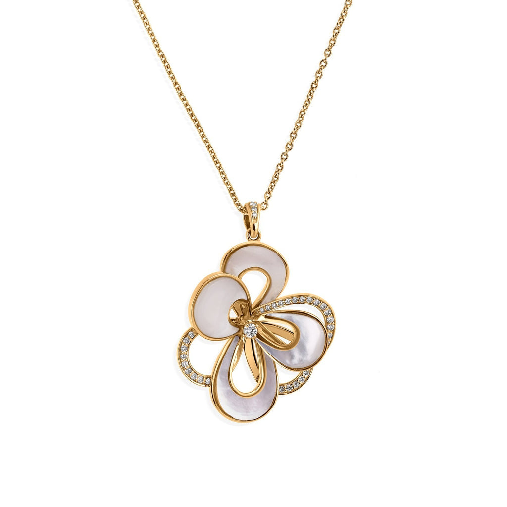 5.51 CT SI/H Diamond Chain Pendant in Mother of Pearl, New in 18k Yellow Gold