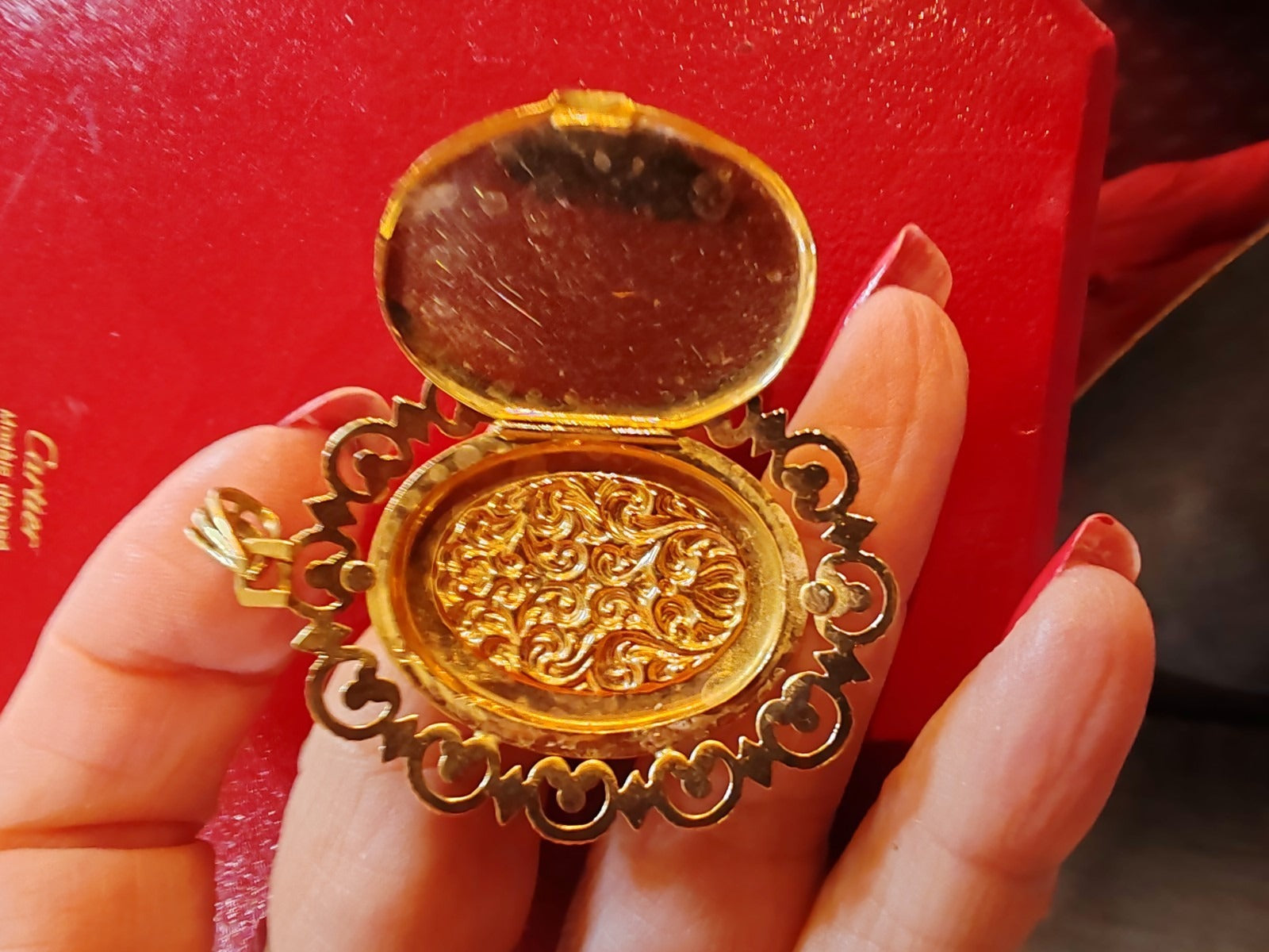Antique 18K gold locket