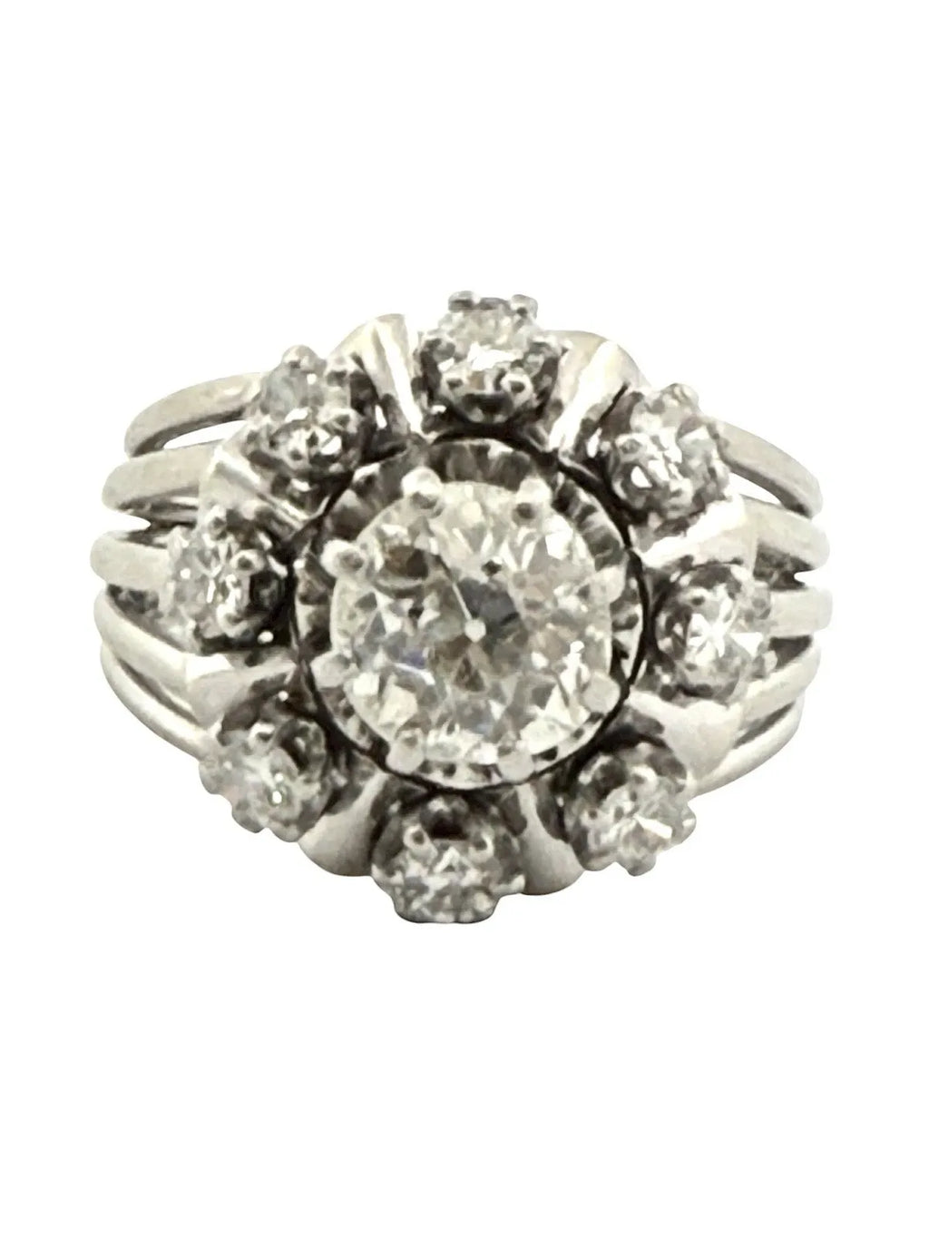 Antique ring in 18K white gold and diamonds