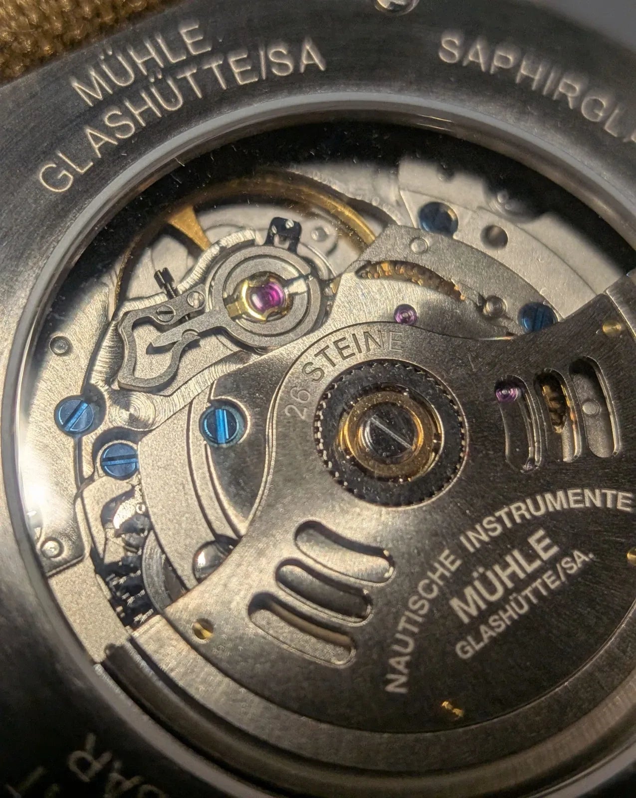 Mühle Glashütte 29ER, new condition, with sand-colored textile strap_M1-25-29-CB