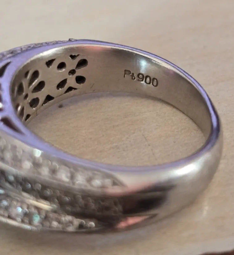 OLD PLATINUM 950% RING RUBY AND DIAMONDS