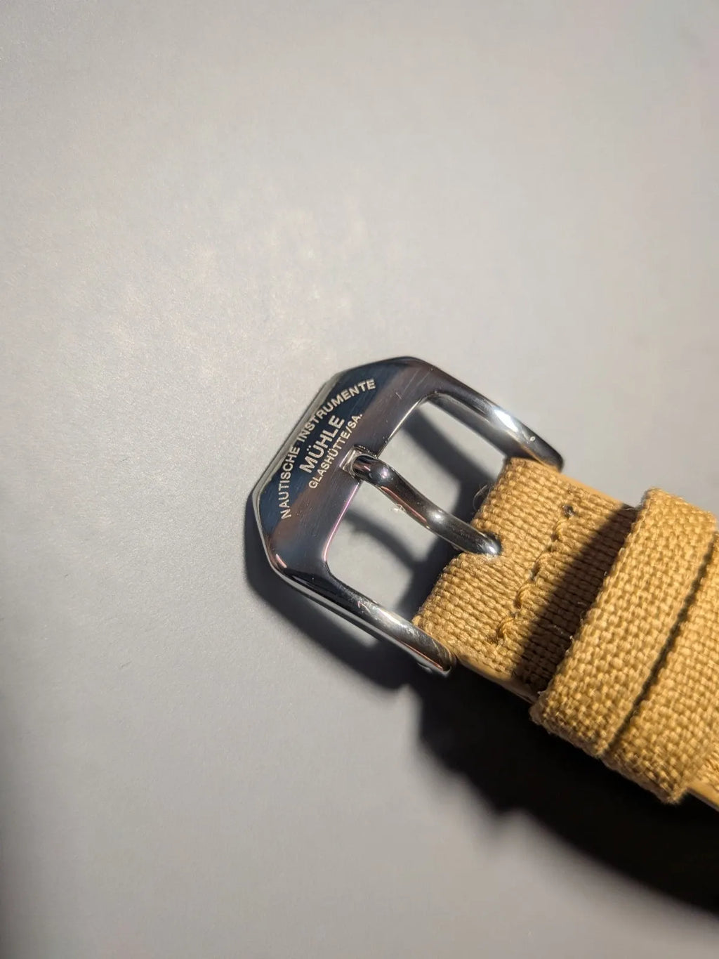 Mühle Glashütte 29ER, new condition, with sand-colored textile strap_M1-25-29-CB