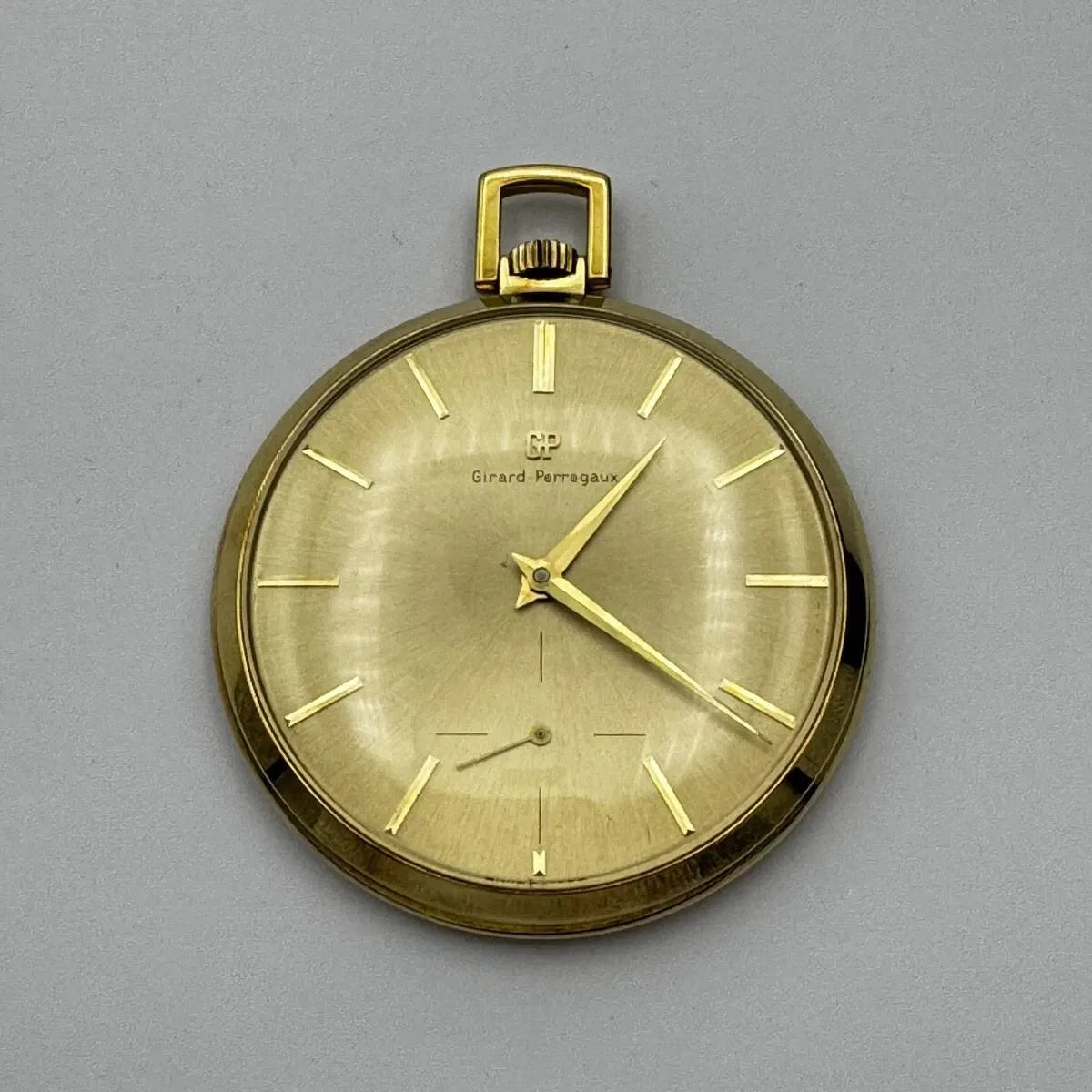 Girard Perregaux 39mm 18K 750 Gold Pocket Watch Manual Winding Top