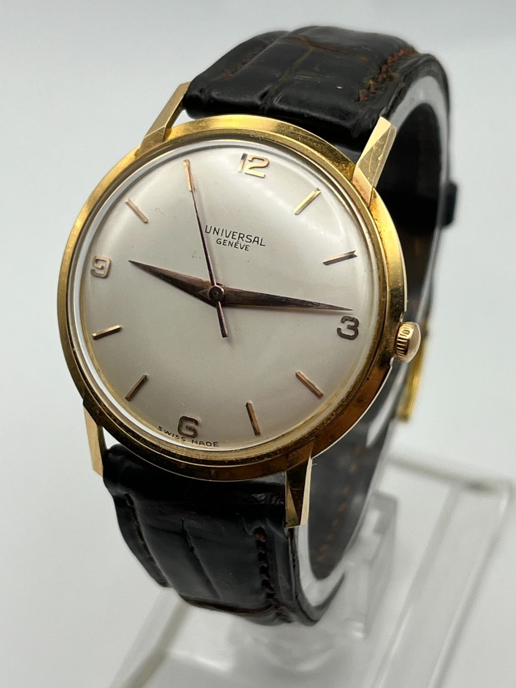 Universal Genève - 18k Yellow Gold Calatrava - Caliber 1005 - Vintage Mechanical Watch