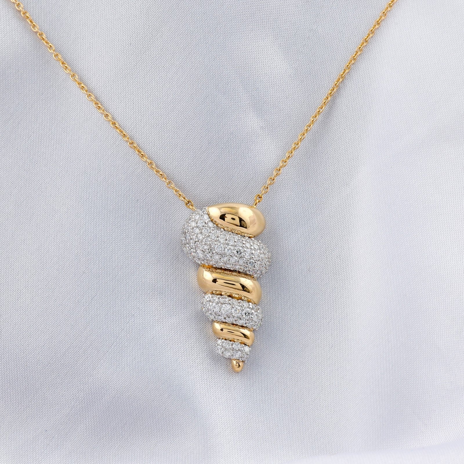 18K Solid Yellow Gold Necklace with 1.55 ct SI/H Diamond Pendant
