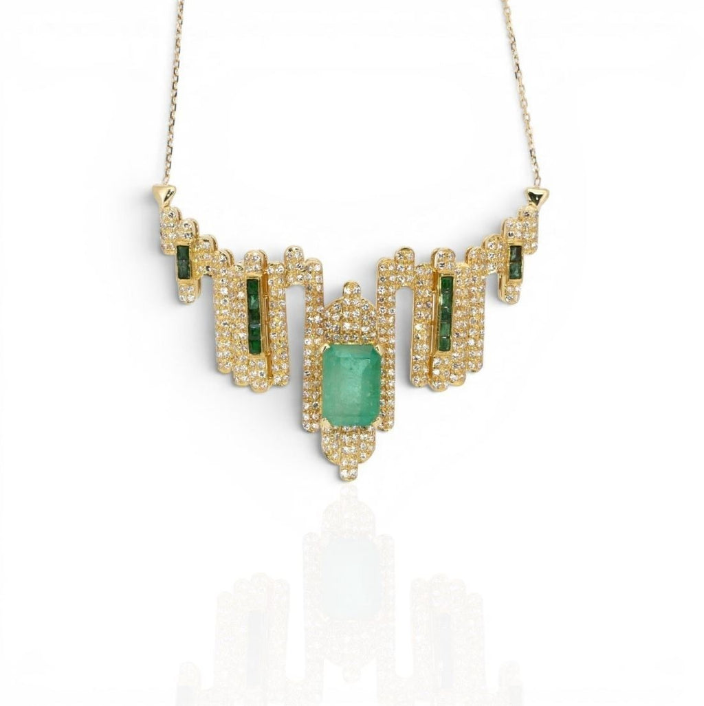 18K Yellow Gold Emerald Charm Necklace Natural 5.11 carats IGI Certified