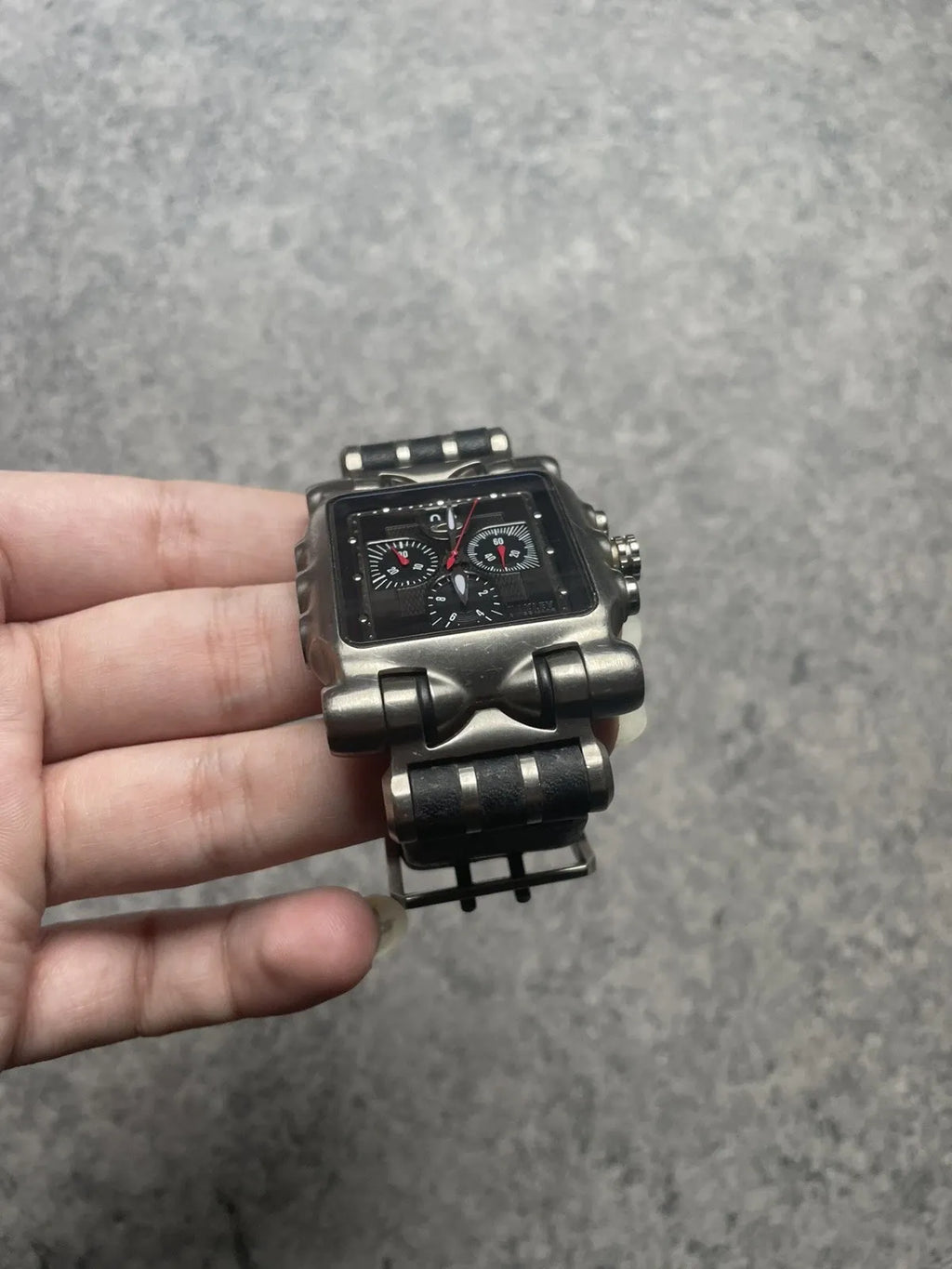 Oakley Minute Machine Time Tank Titanium 2000s Vintage Cyber Y2K Avant-Garde
