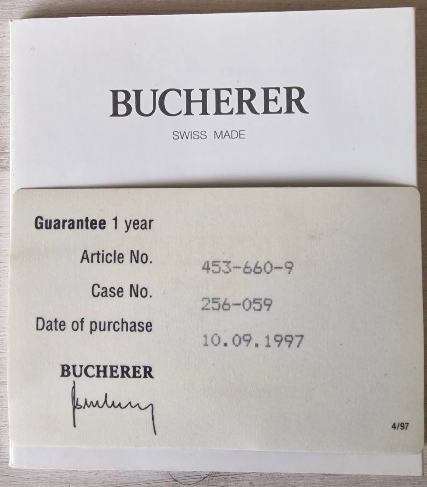 Ladies' Bucherer Medea yellow gold watch with diamond setting, 1997