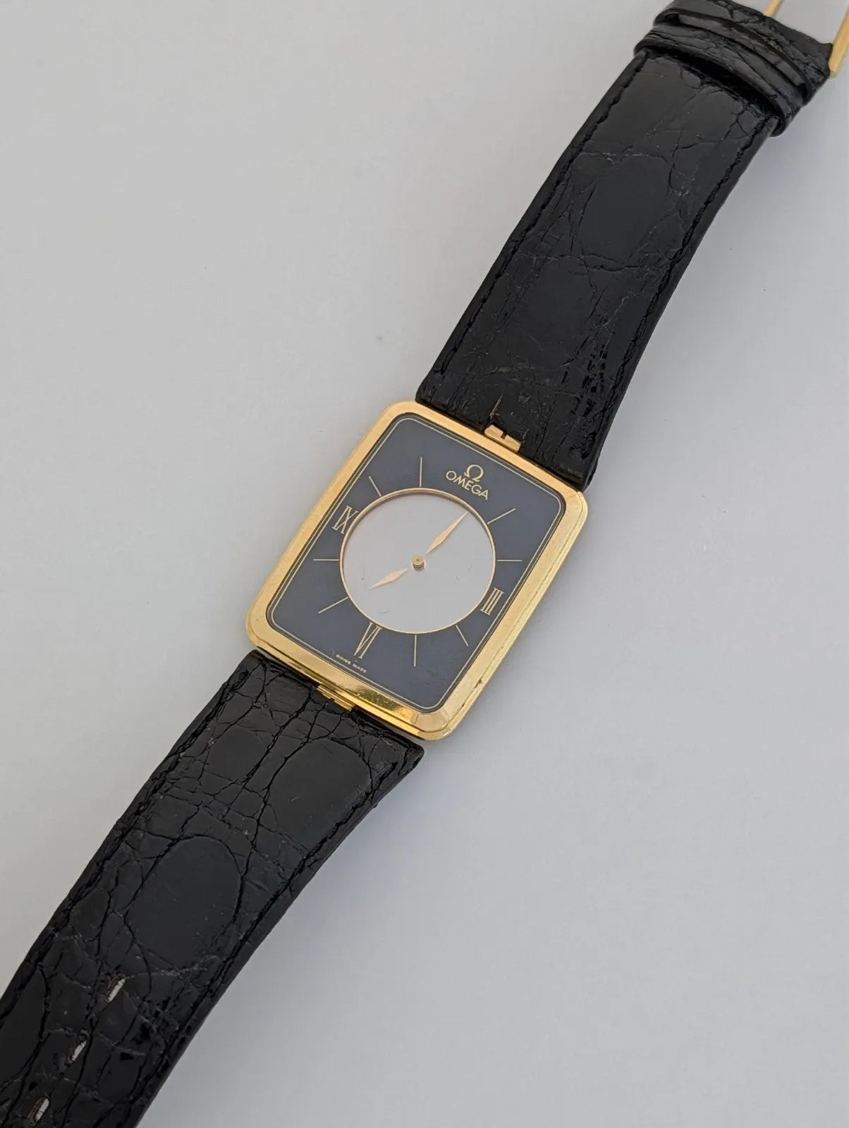 RARE OMEGA LA MAGIQUE SCARFACE 18K YELLOW GOLD QUARTZ WATCH 191.8523