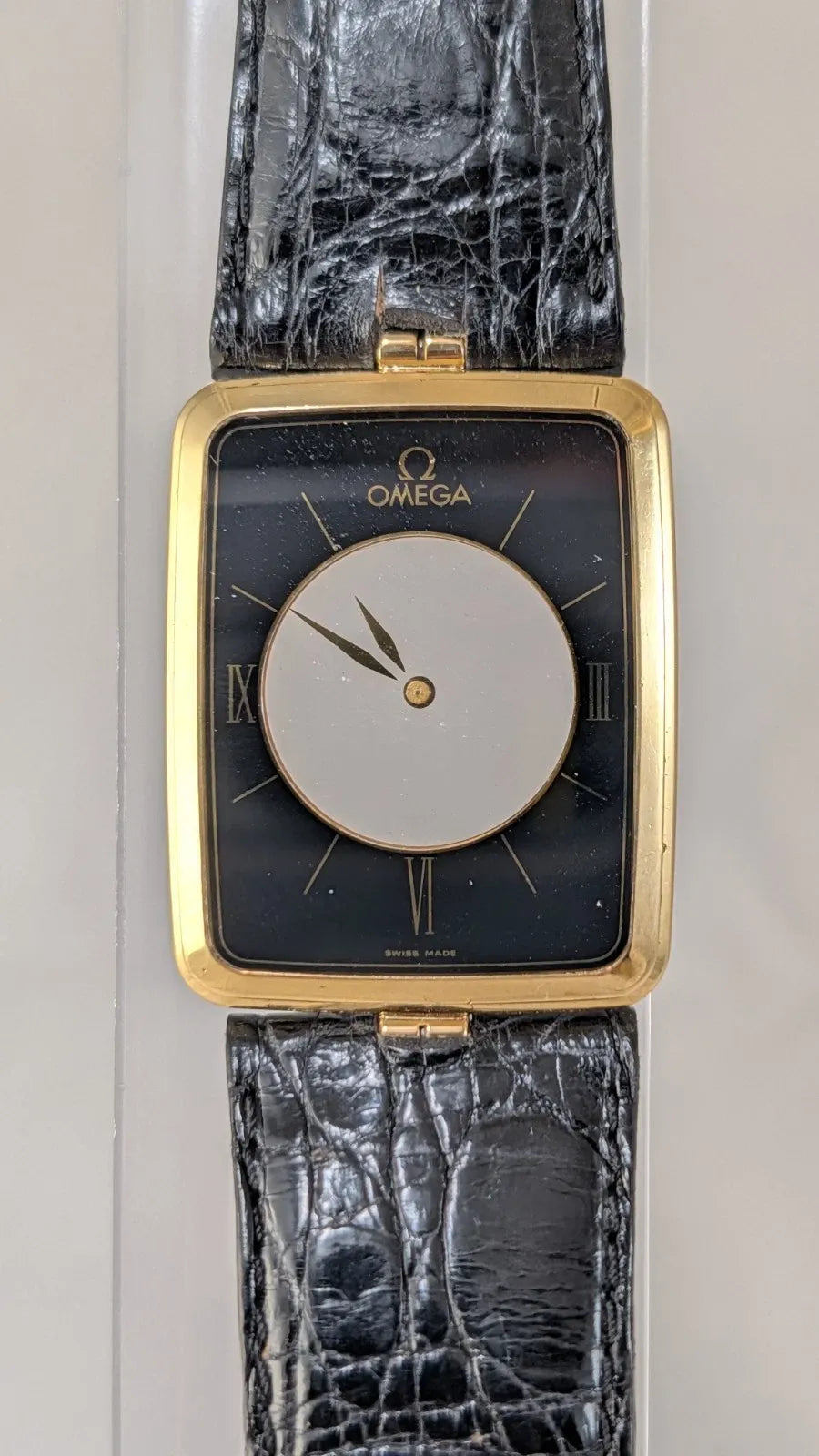 RARE OMEGA LA MAGIQUE SCARFACE 18K YELLOW GOLD QUARTZ WATCH 191.8523