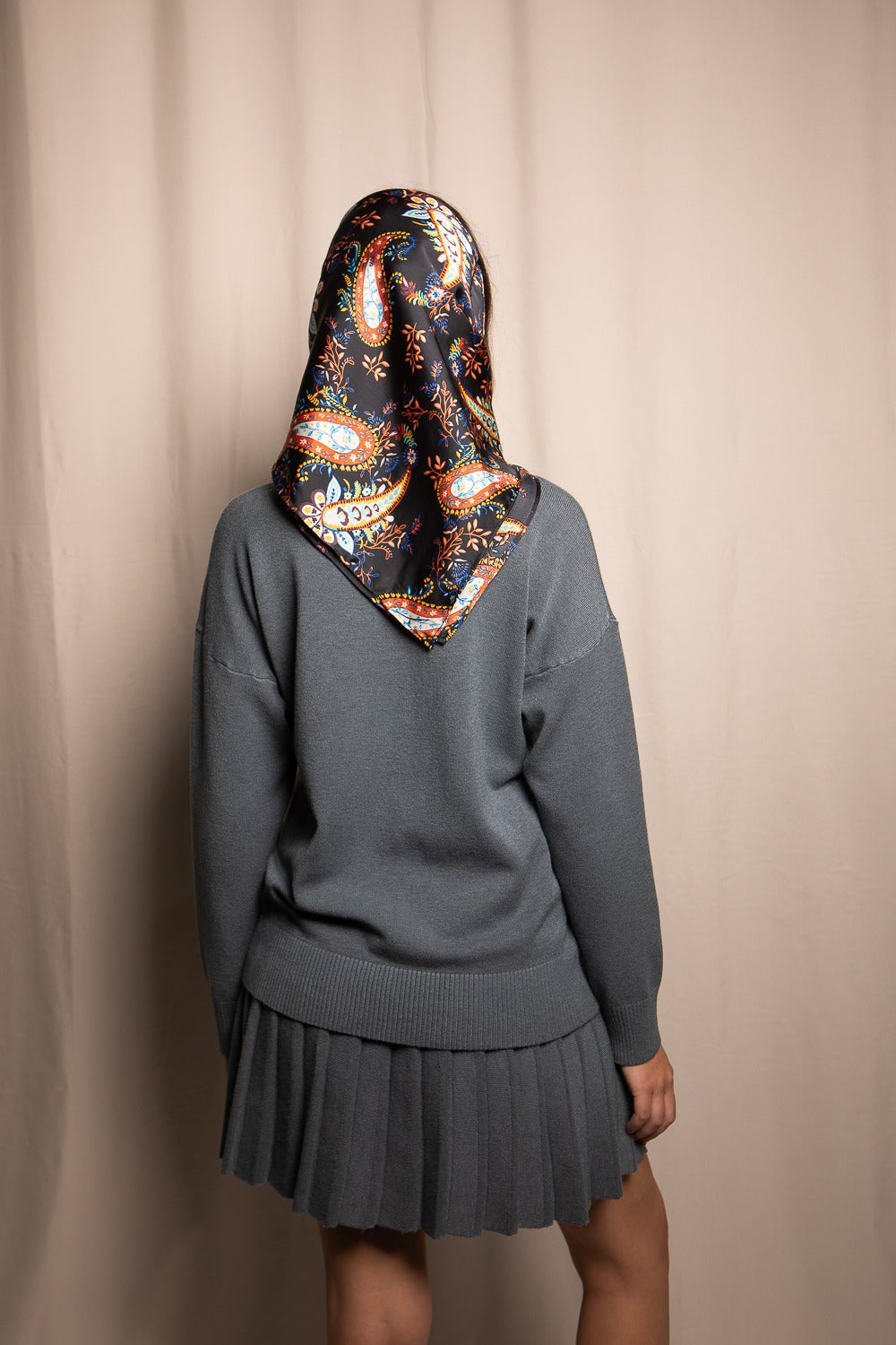 Set en maille – Jupe plissée et pull