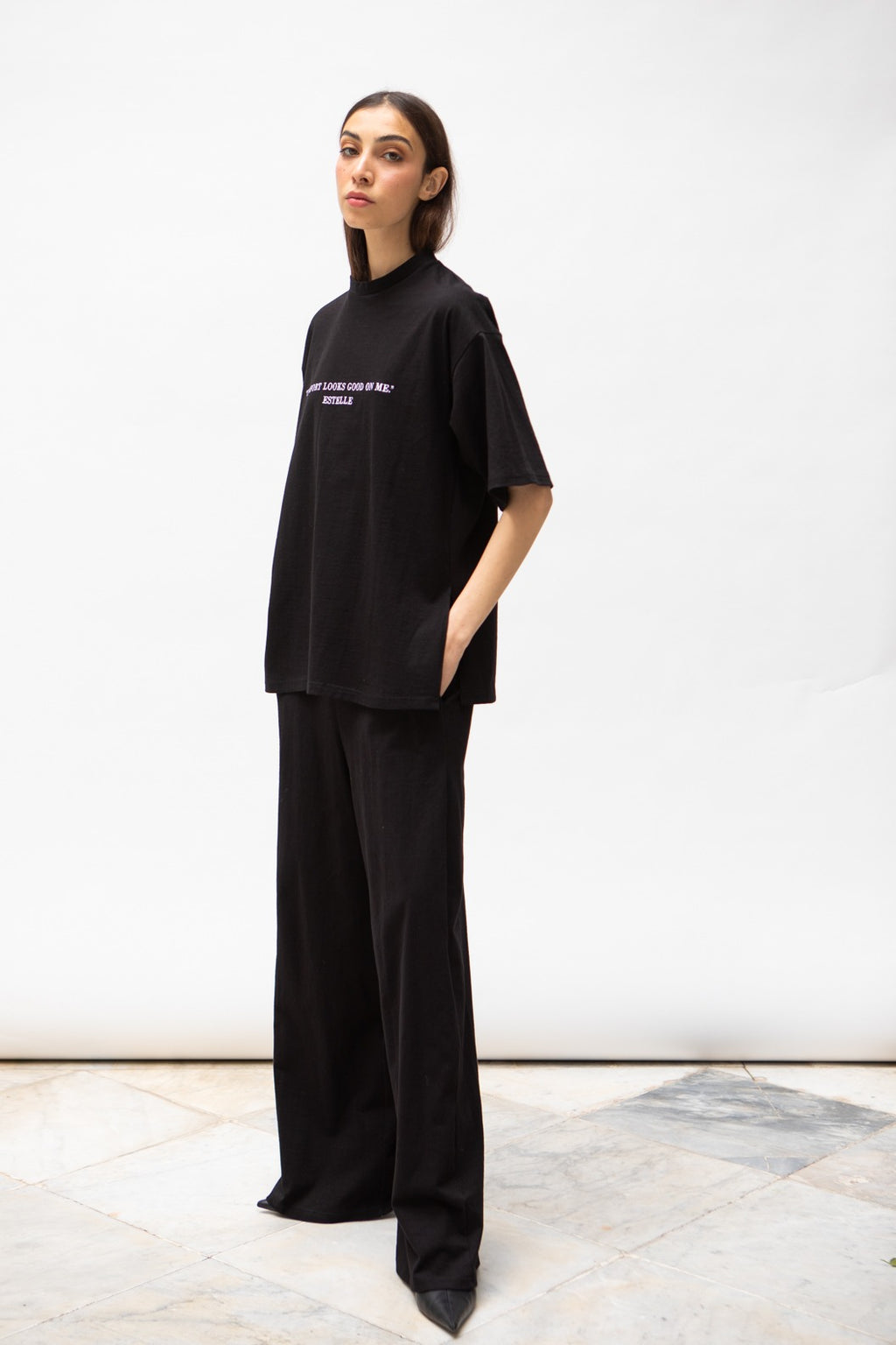 Ensemble T-shirt oversize brodé + pantalon