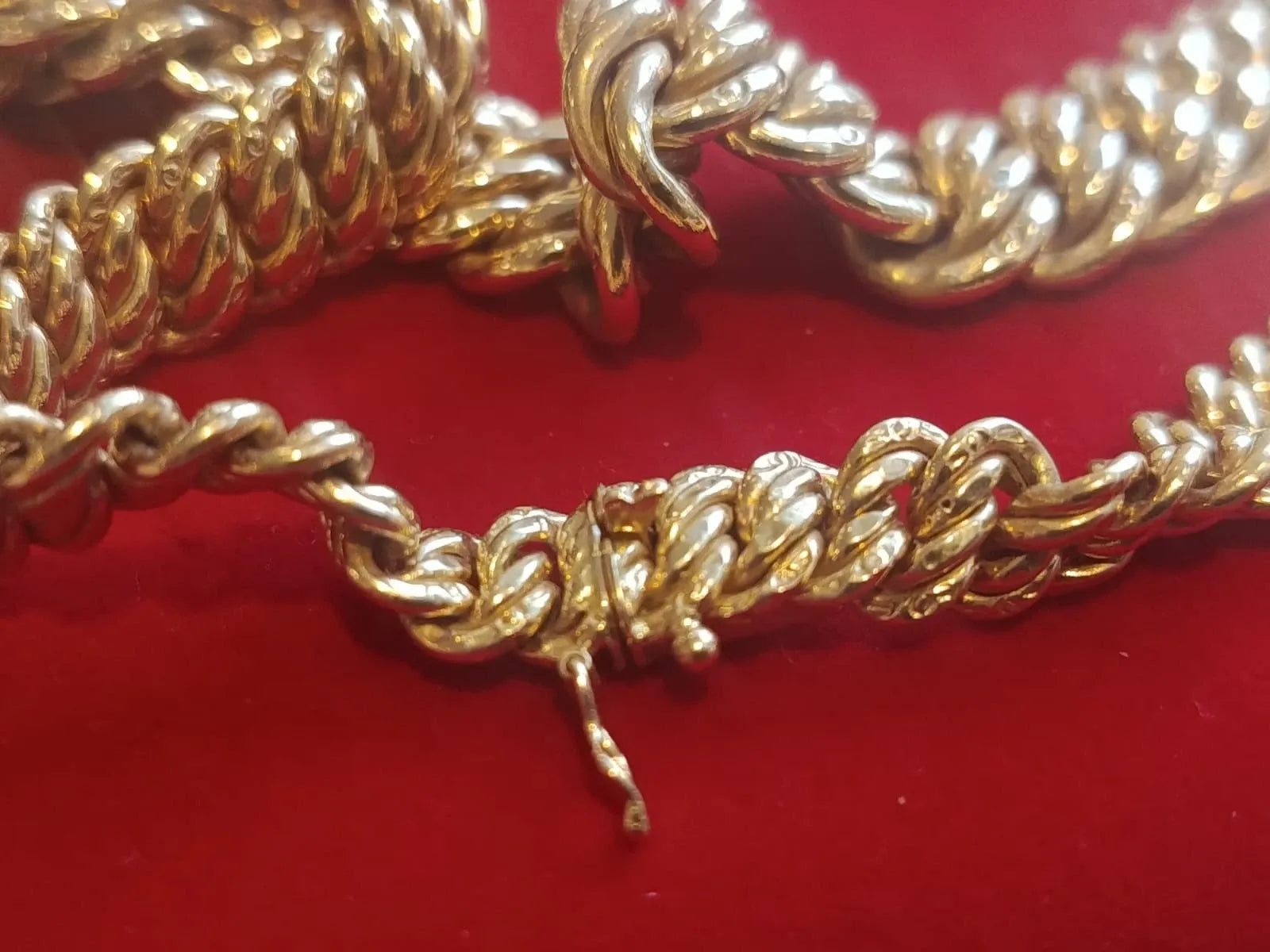 18K gold necklace 750