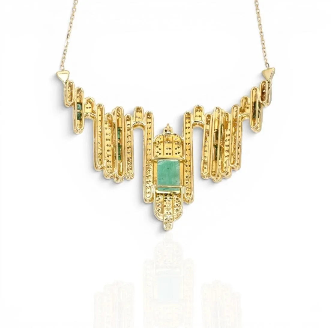 18K Yellow Gold Emerald Charm Necklace Natural 5.11 carats IGI Certified