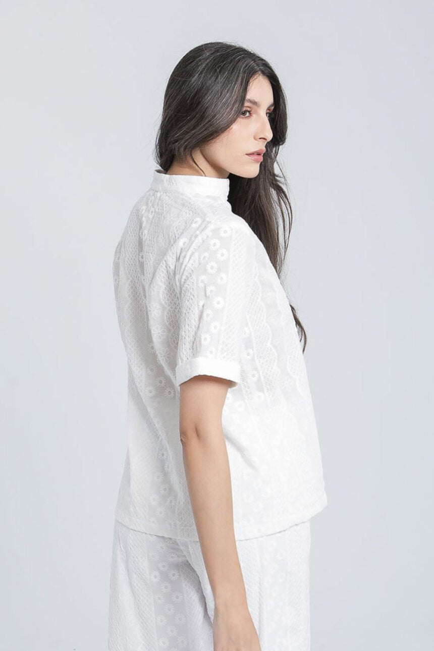Bermuda en broderie anglaise