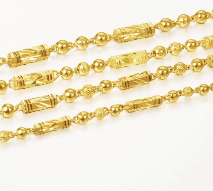 18-carat gold necklace