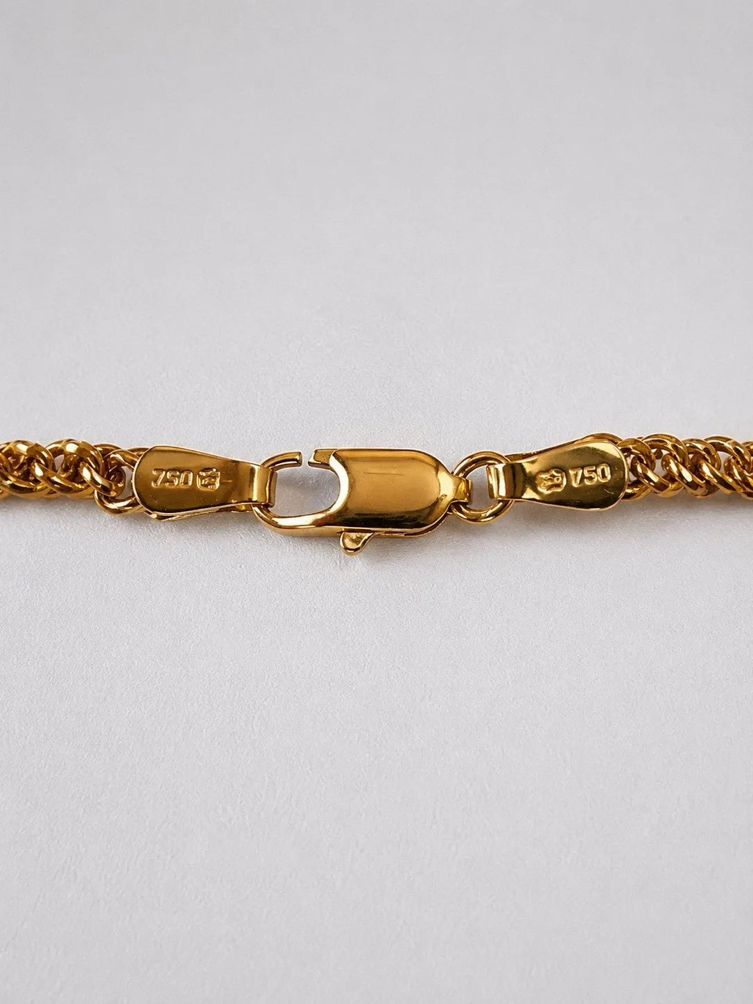 18K TWO-TONE GOLD NECKLACE - 15.7 GR - 49 CM