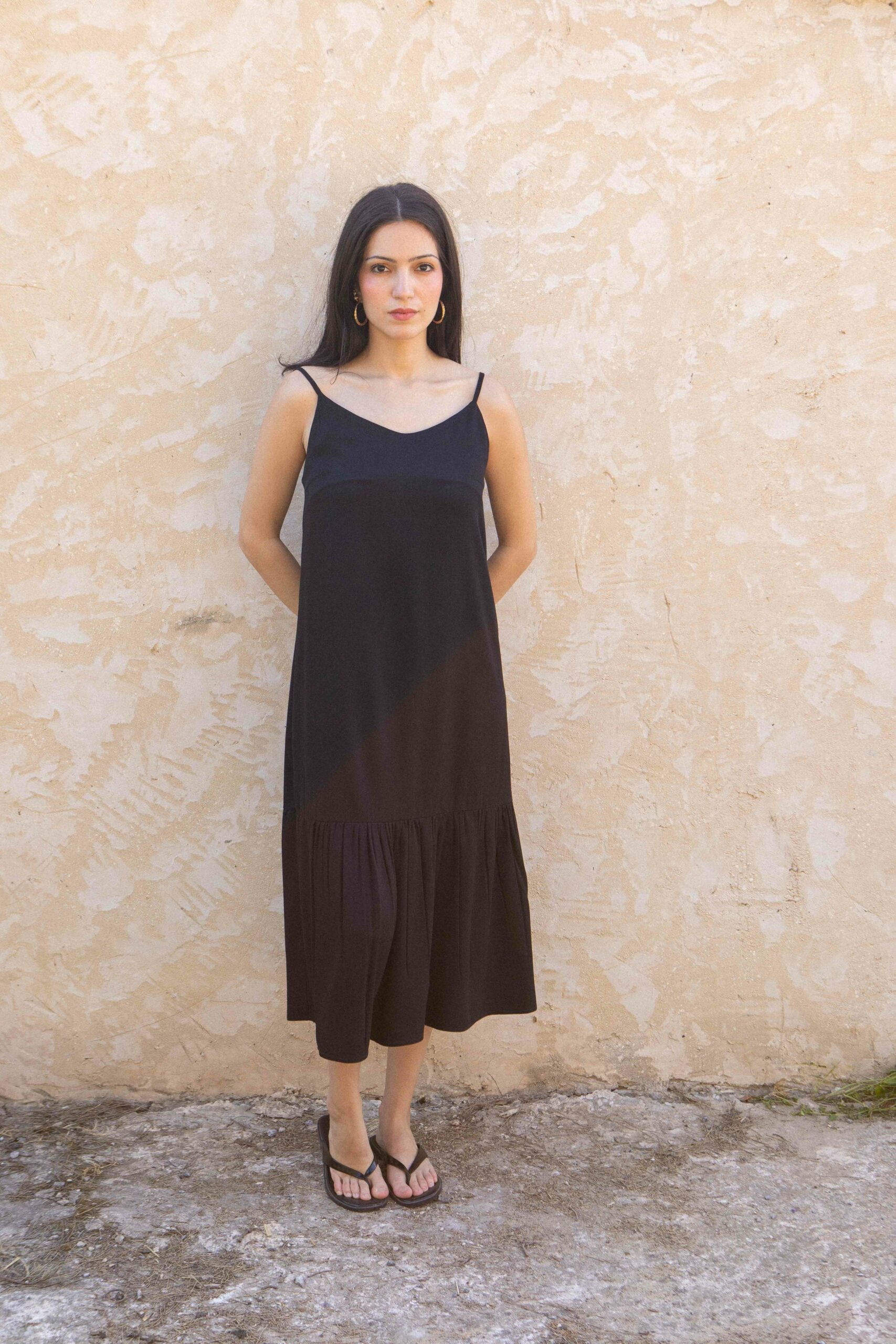 V-neck trapeze viscose camisole dress